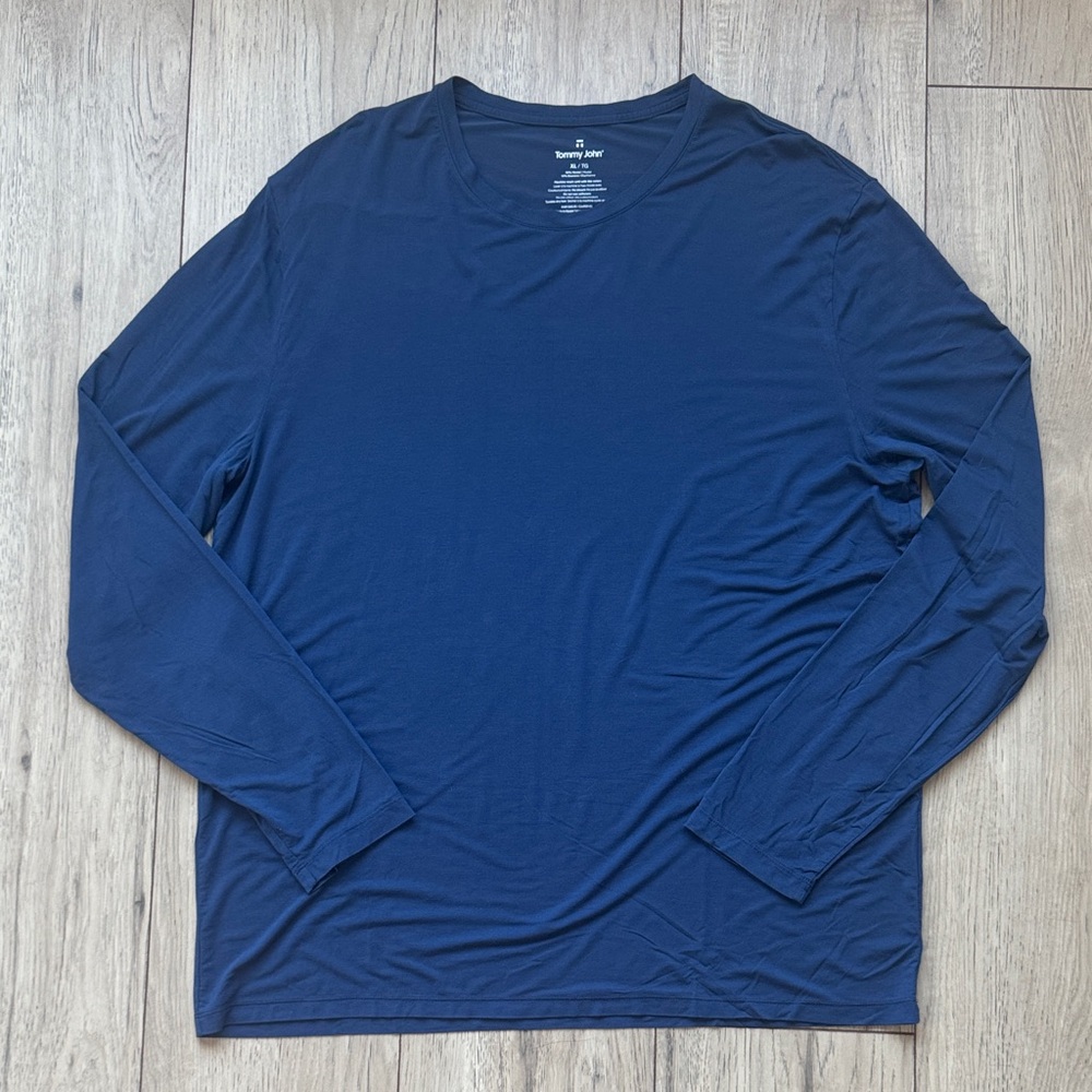 Tommy John Second Skin Men’s Long Sleeve Shirt XL Navy Blue Lightweight Comfort